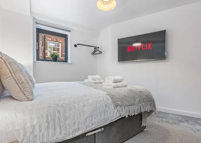 2br Centre Flat - Juliette Balcony - Sleeps 6 Appartement Leeds (West Yorkshire)