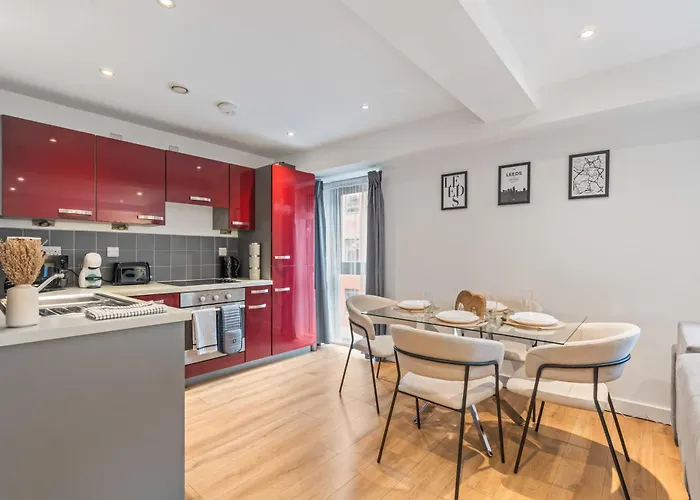 2br Centre Flat - Juliette Balcony - Sleeps 6 Leeds (West Yorkshire)