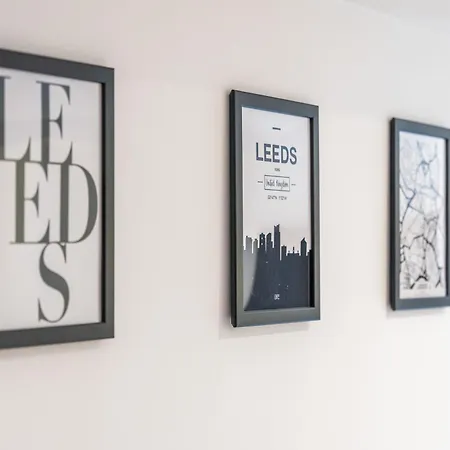 2br Centre Flat - Juliette Balcony - Sleeps 6 Апартаменти