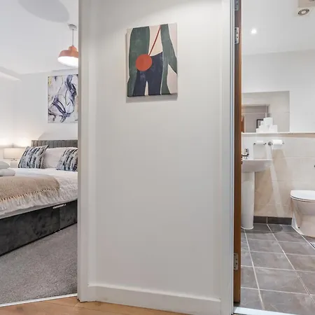 아파트 2br Centre Flat - Juliette Balcony - Sleeps 6