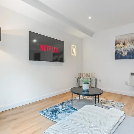아파트 2br Centre Flat - Juliette Balcony - Sleeps 6